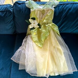 Genuine Disney Store Tiana Dress Princess and the Frog Size 5/6 High Quality